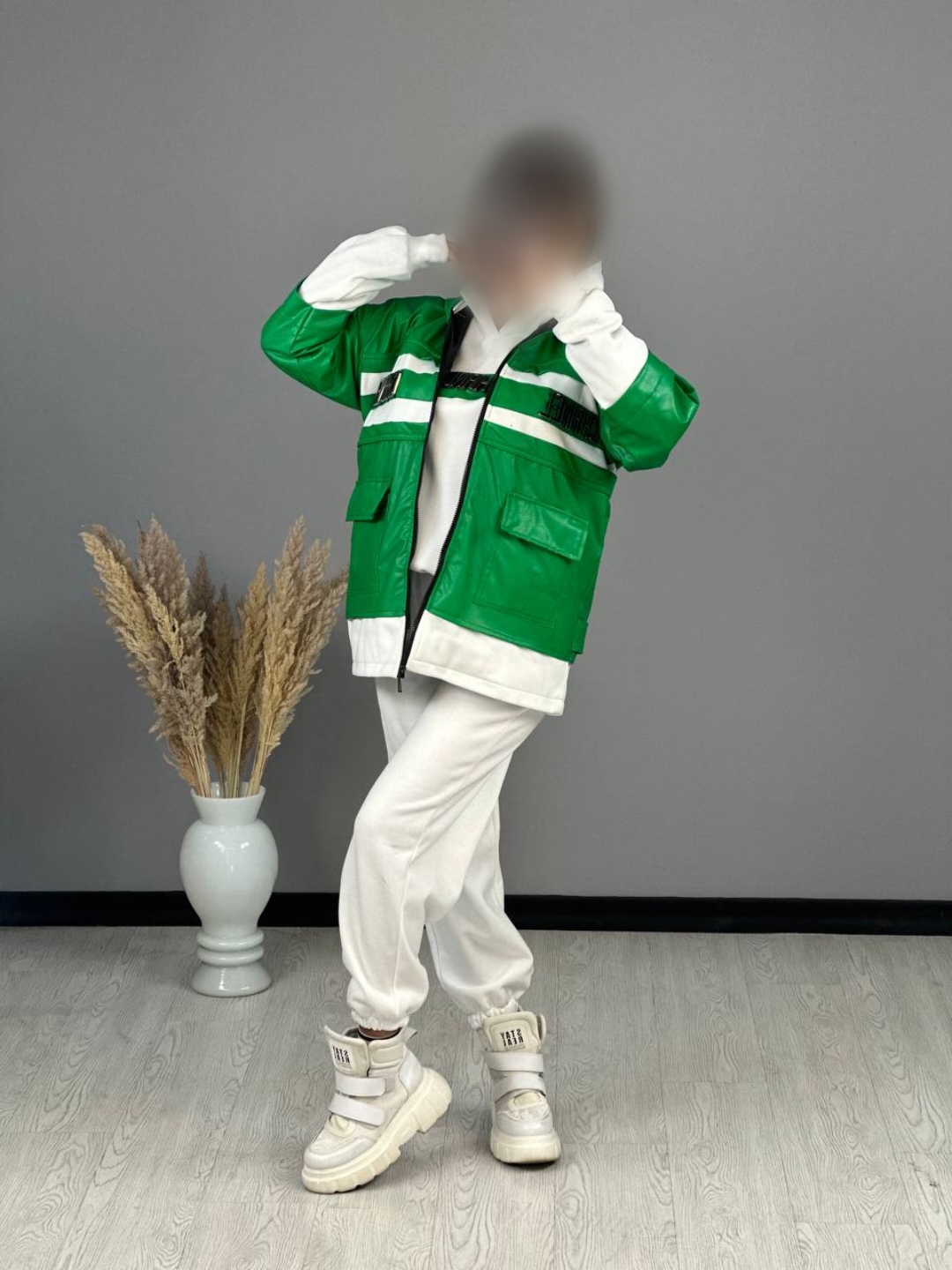 Point Blur_Dec132022_221029