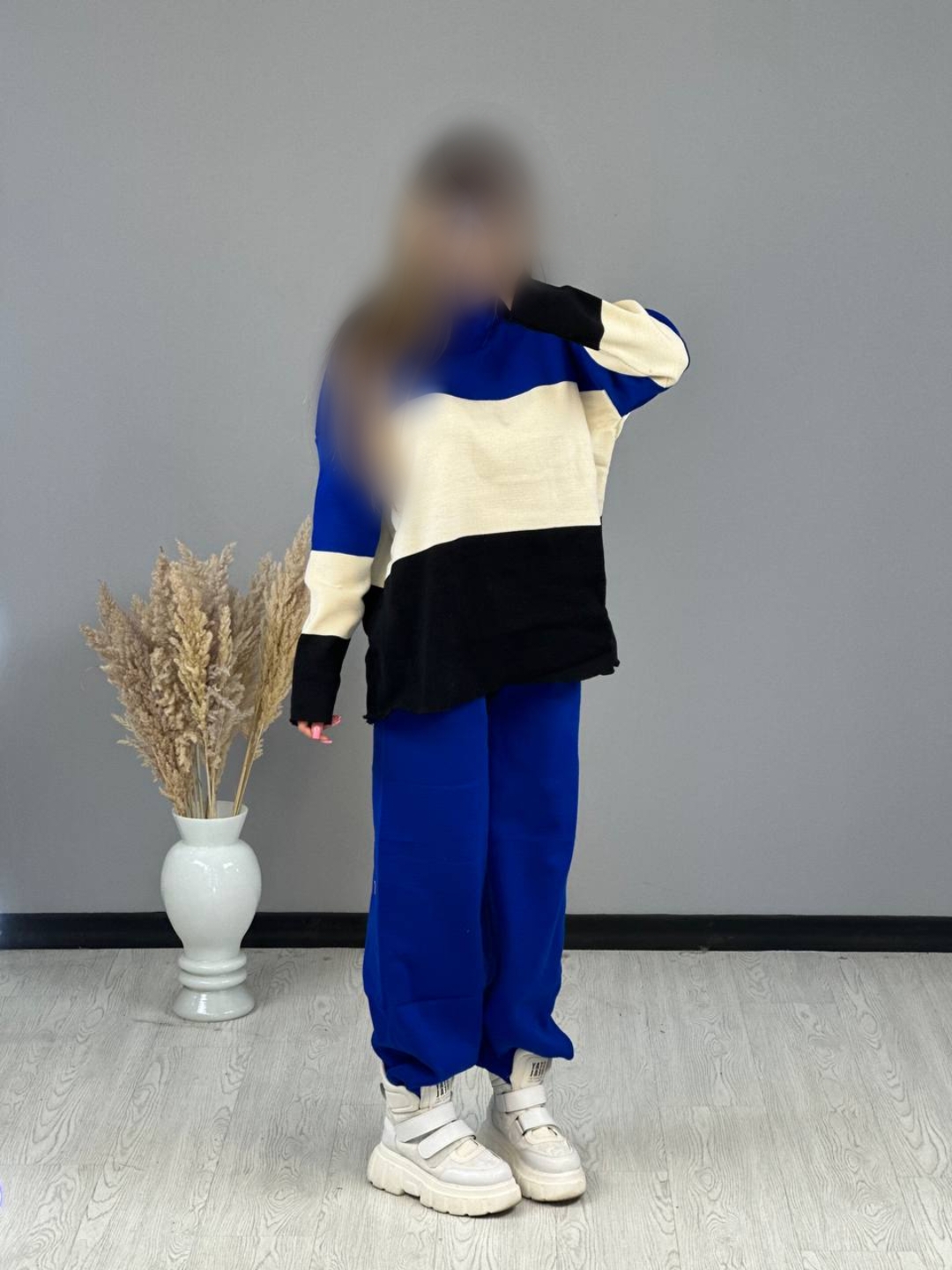 Point Blur_Dec162022_221256