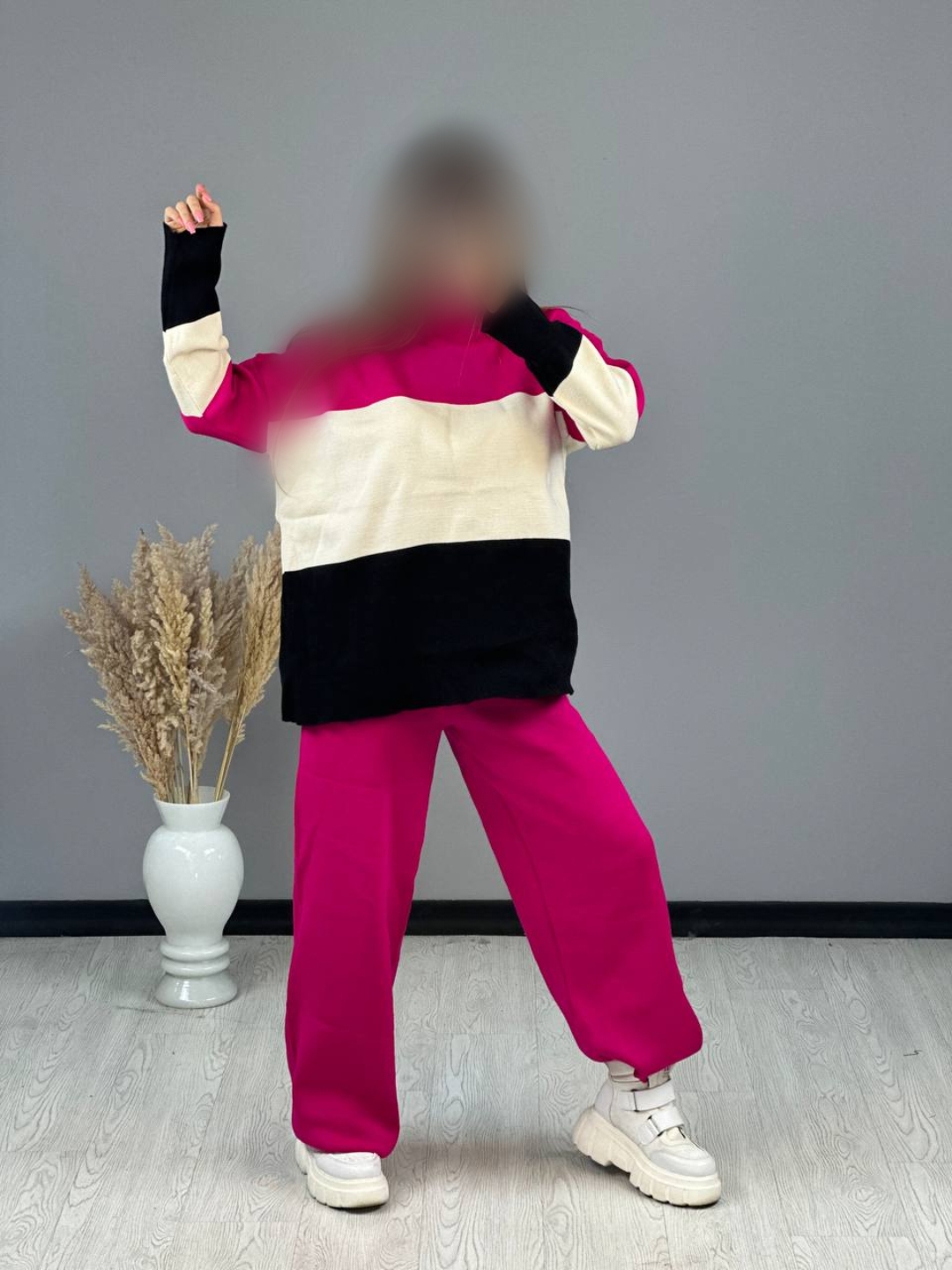 Point Blur_Dec162022_221323