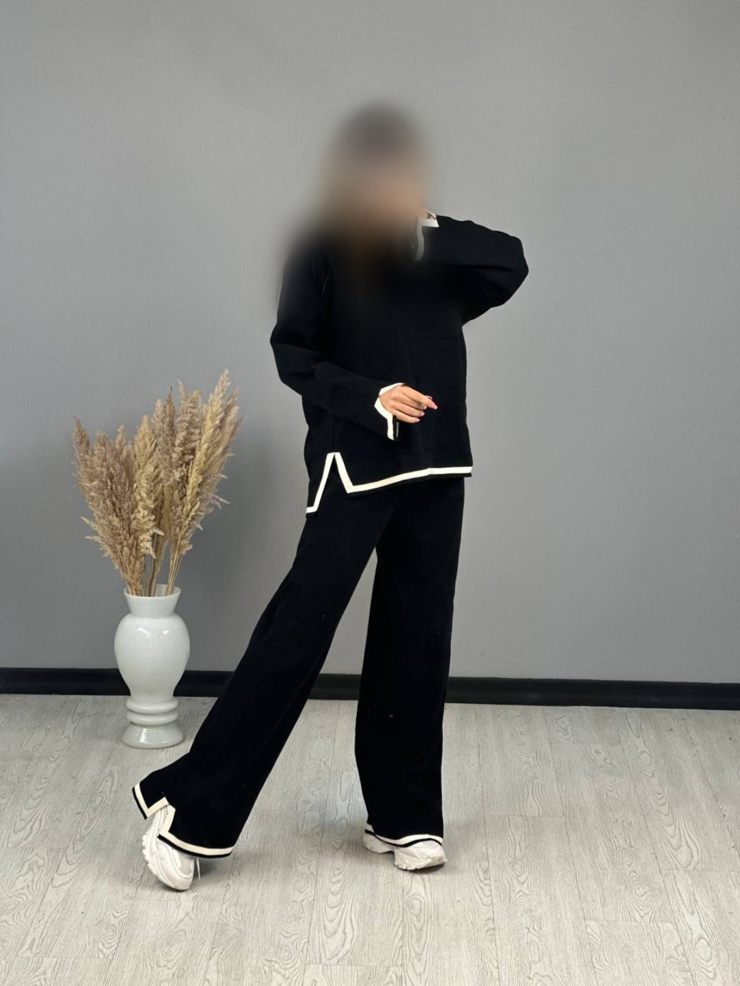 Point Blur_Dec202022_213740