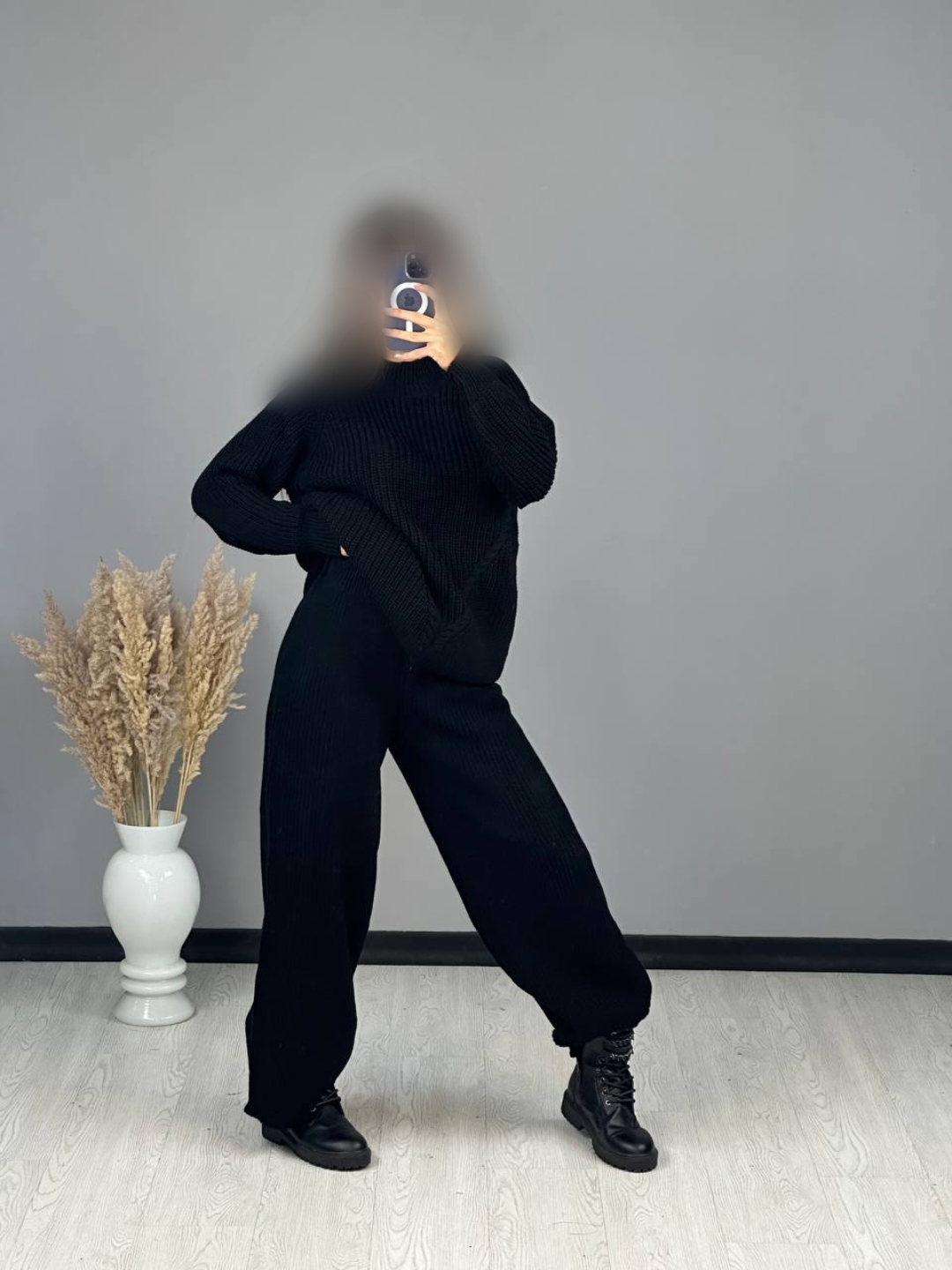 Point Blur_Jan122023_223355