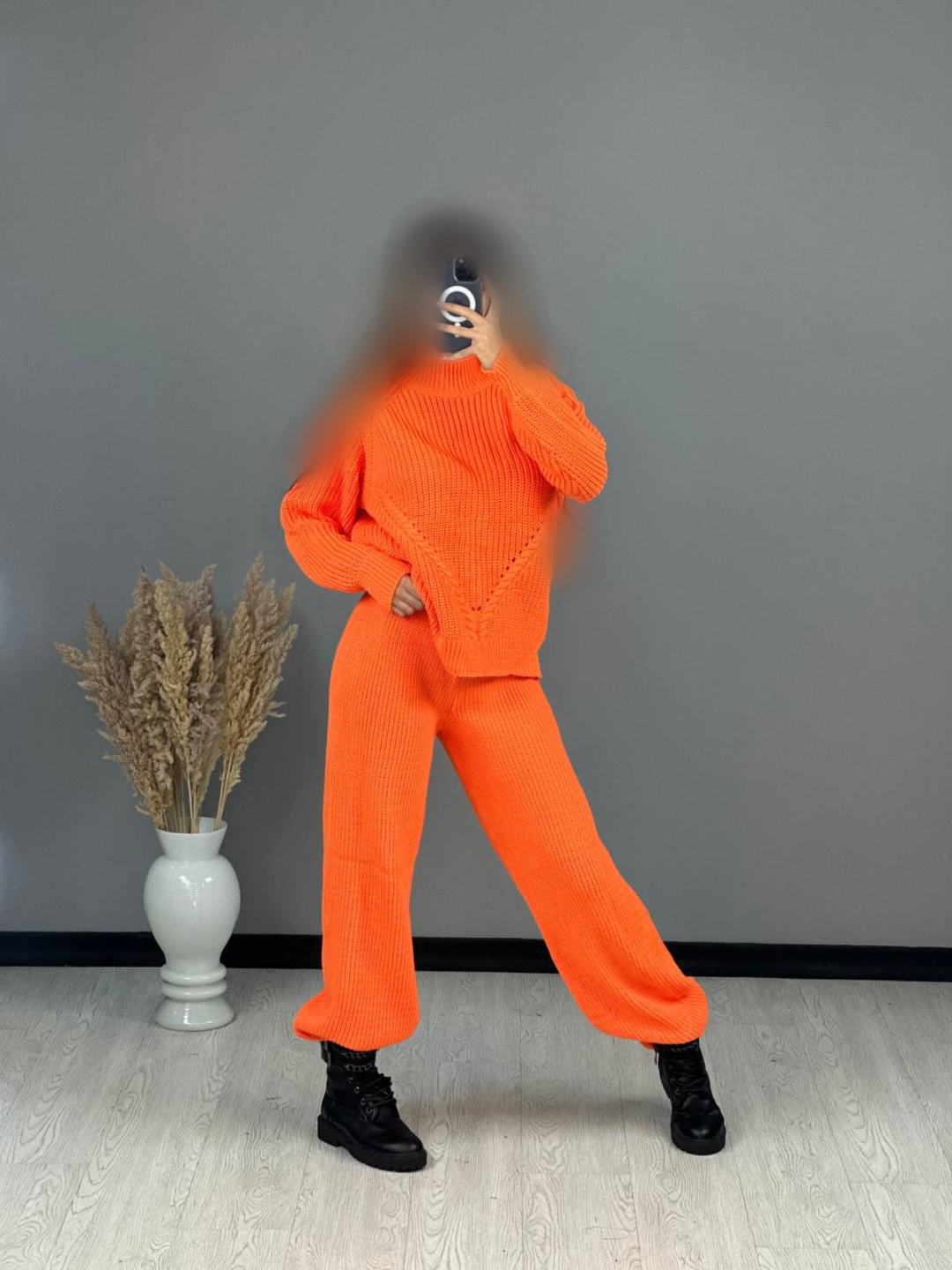 Point Blur_Jan122023_223422