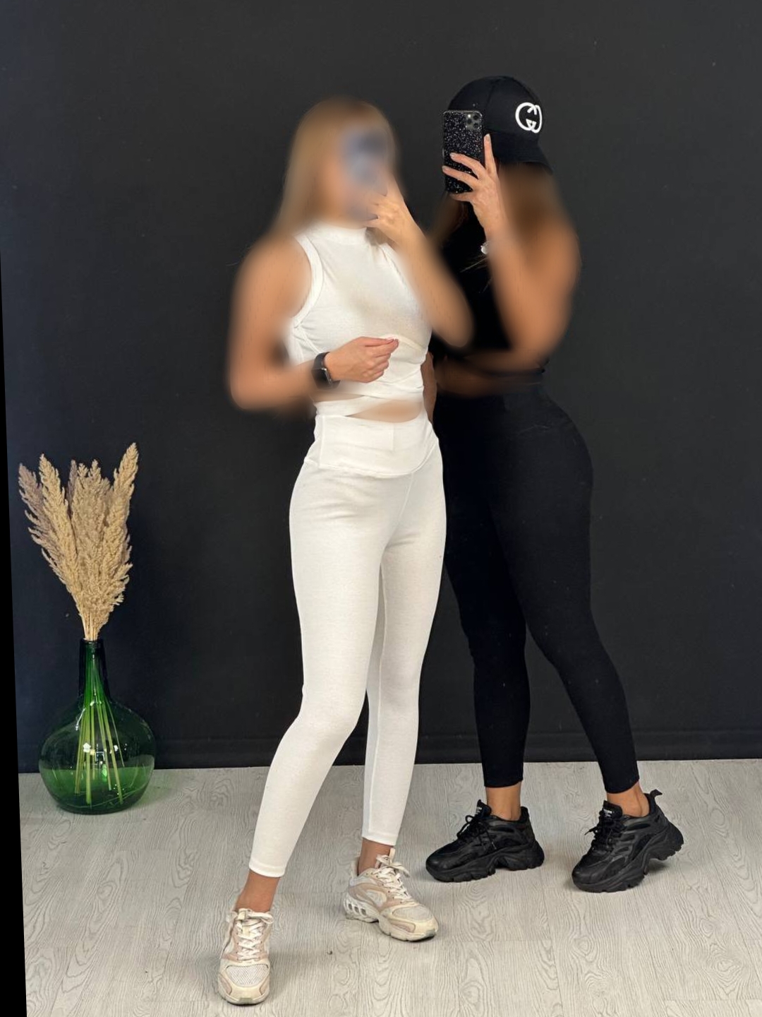 Point Blur_Feb022023_223045