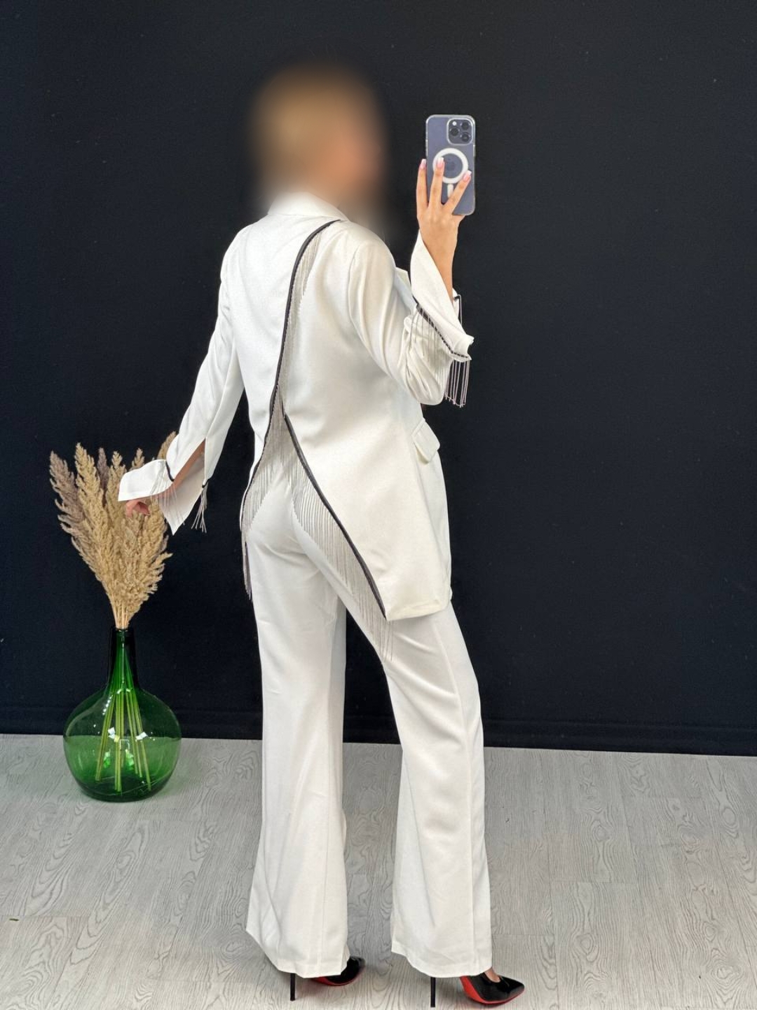 Point Blur_Feb092023_222300