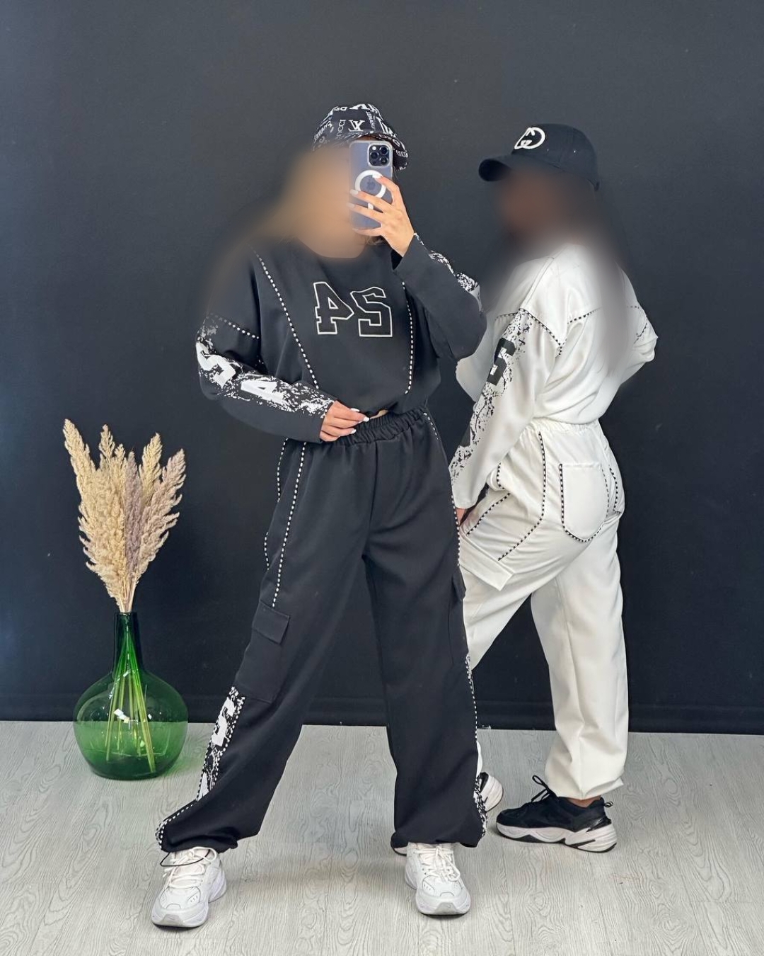 Point Blur_Apr282023_230524