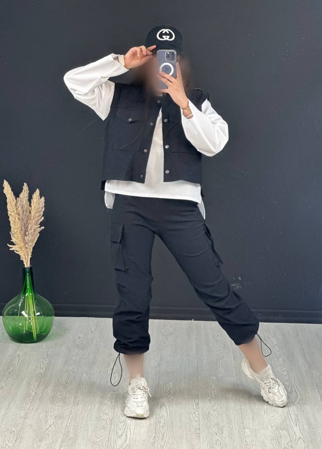 Point Blur_Jun152023_231925