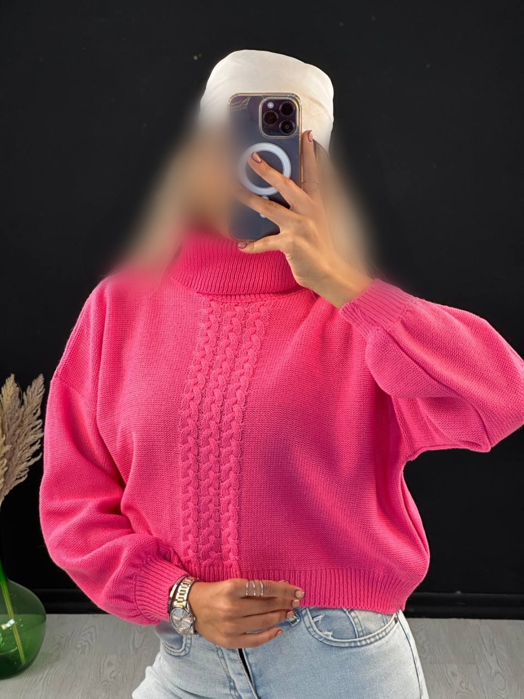 Point Blur_Sep242023_220151