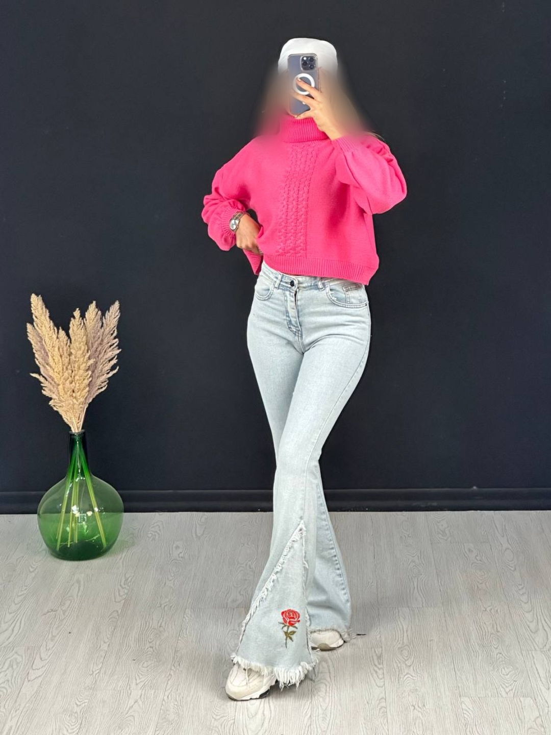 Point Blur_Sep242023_220243