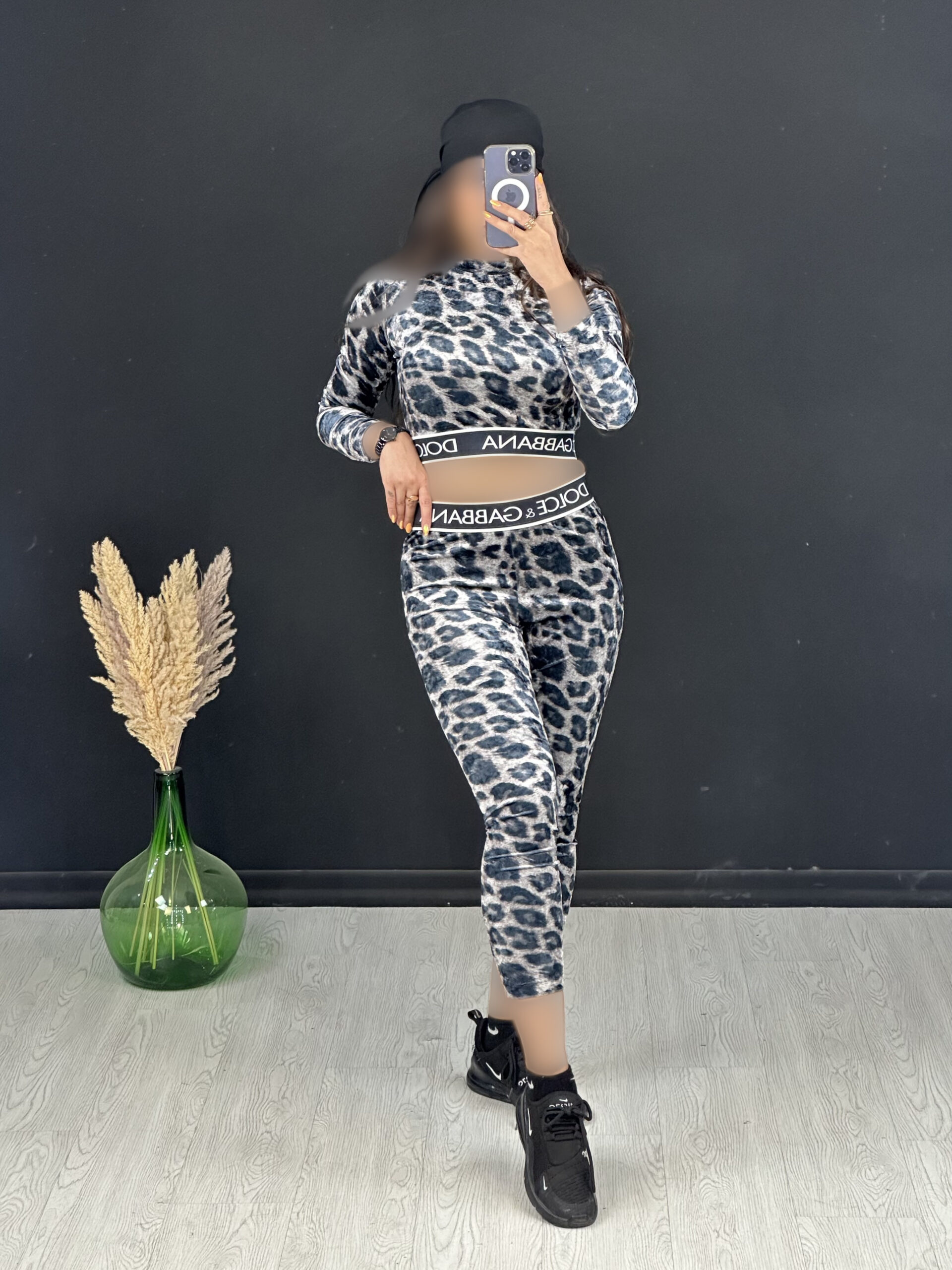 Optimized by JPEGmini 3.18.17.230625896-TBTBLNP 0x488d2d0f