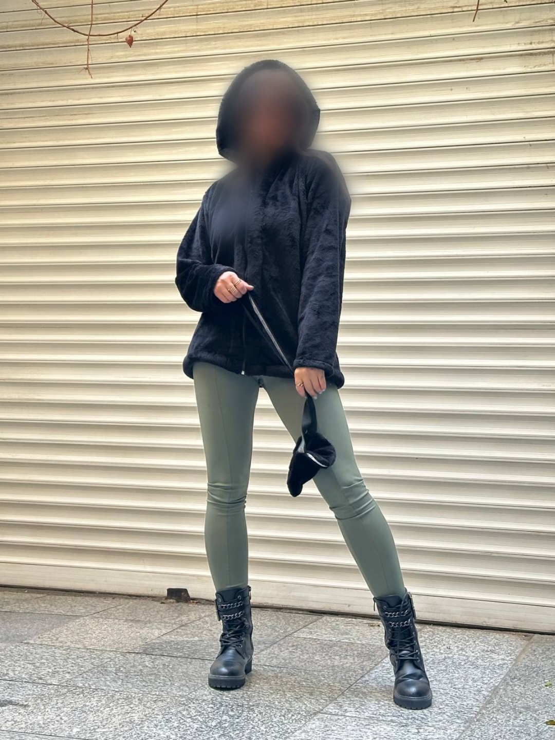 Point Blur_Dec152023_223531