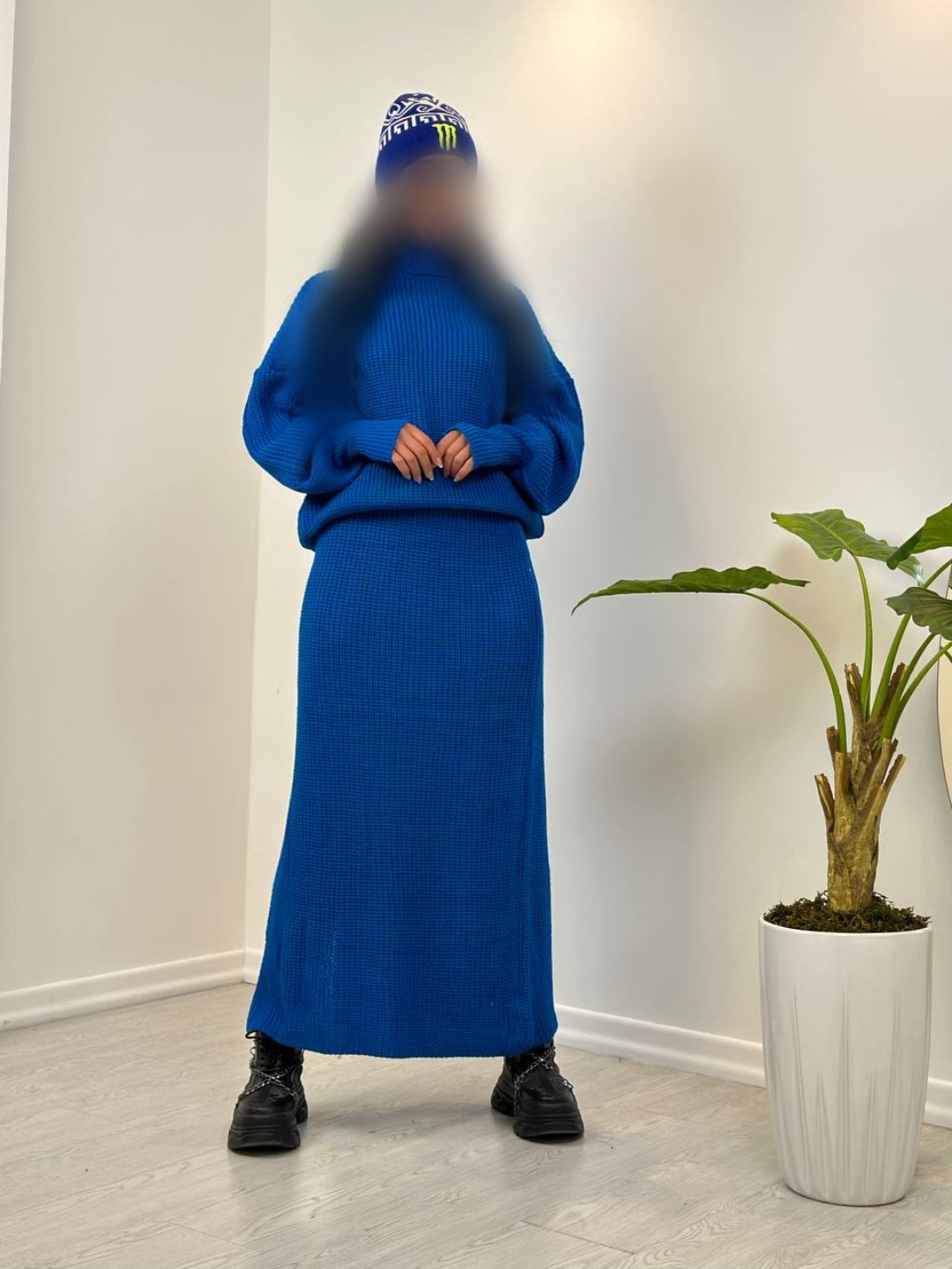 Point Blur_Jan082024_223120