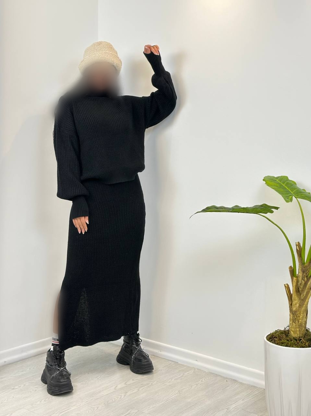 Point Blur_Jan082024_223435