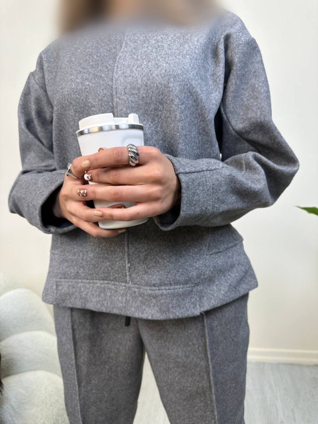 Point Blur_Jan142024_224424