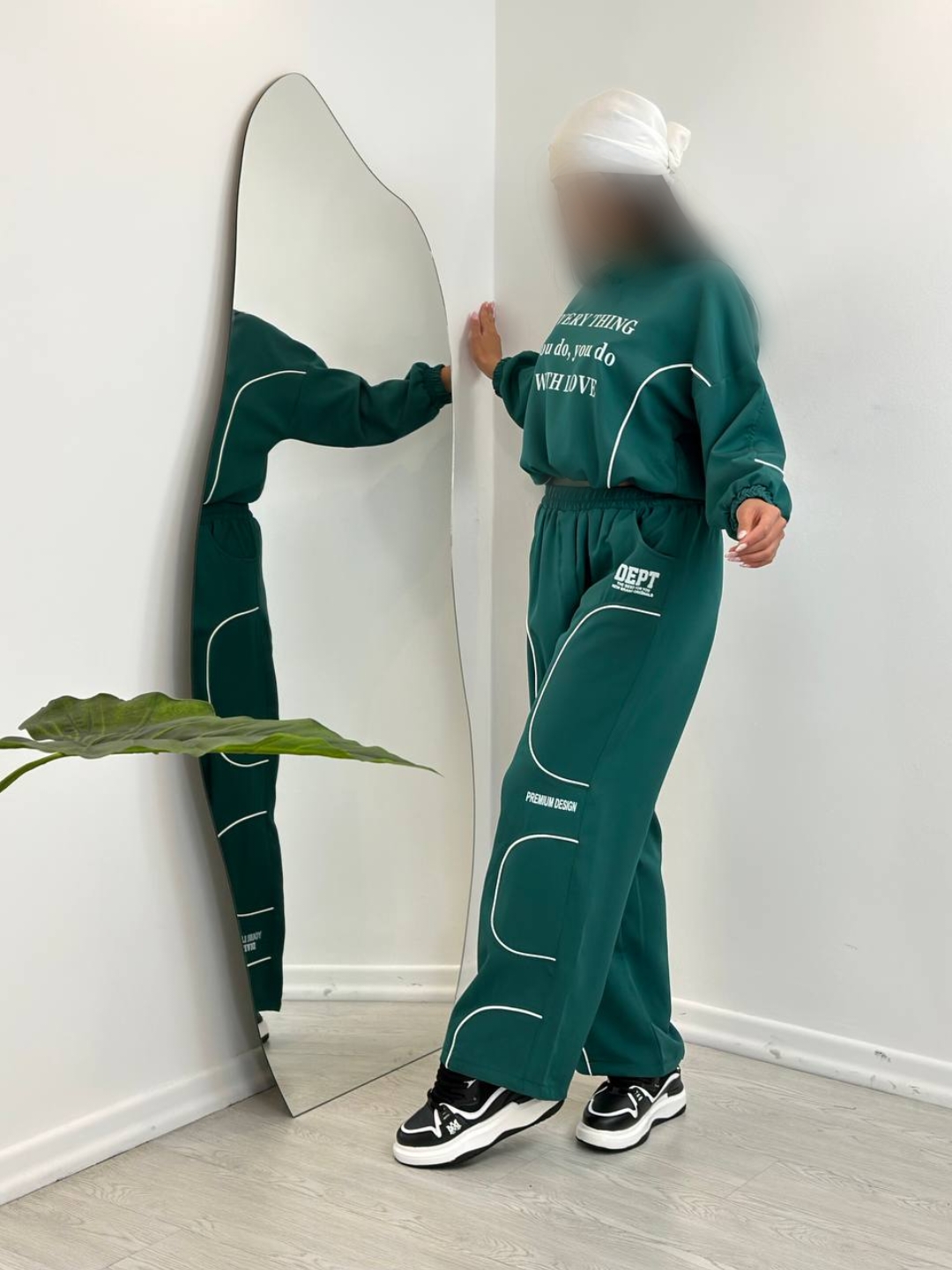 Point Blur_Feb122024_215306