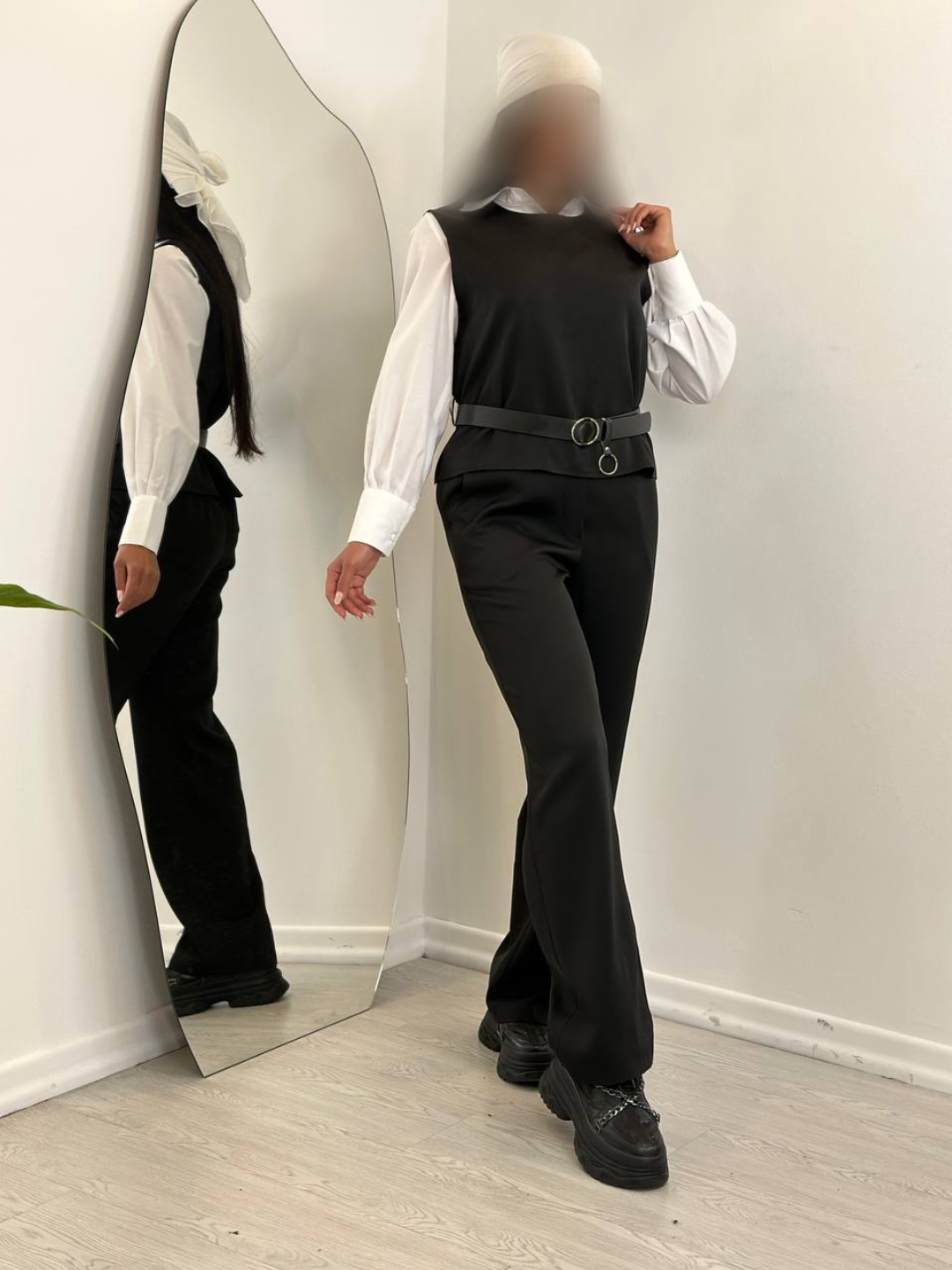 Point Blur_Feb172024_220033