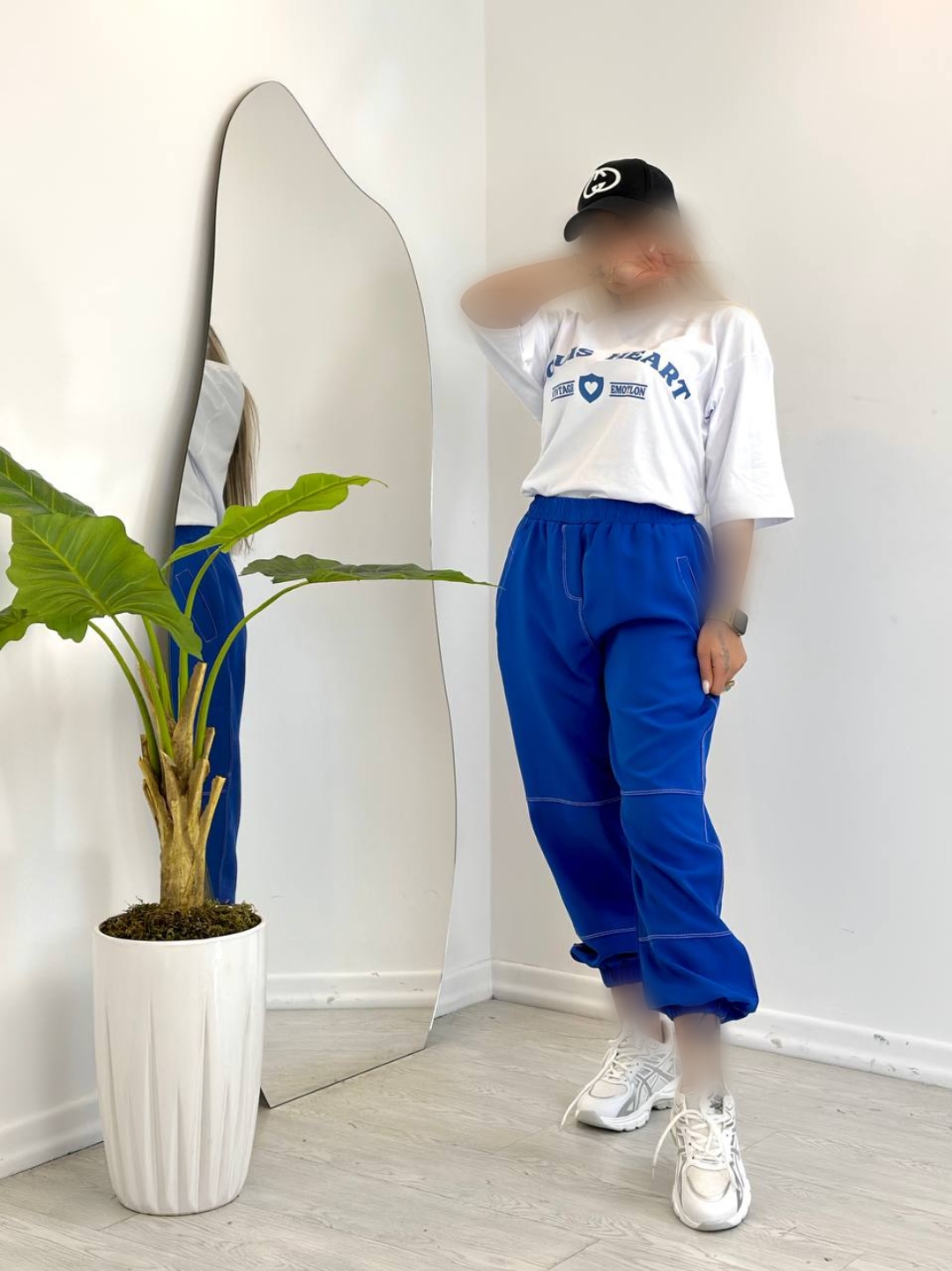 Point Blur_Mar142024_231034