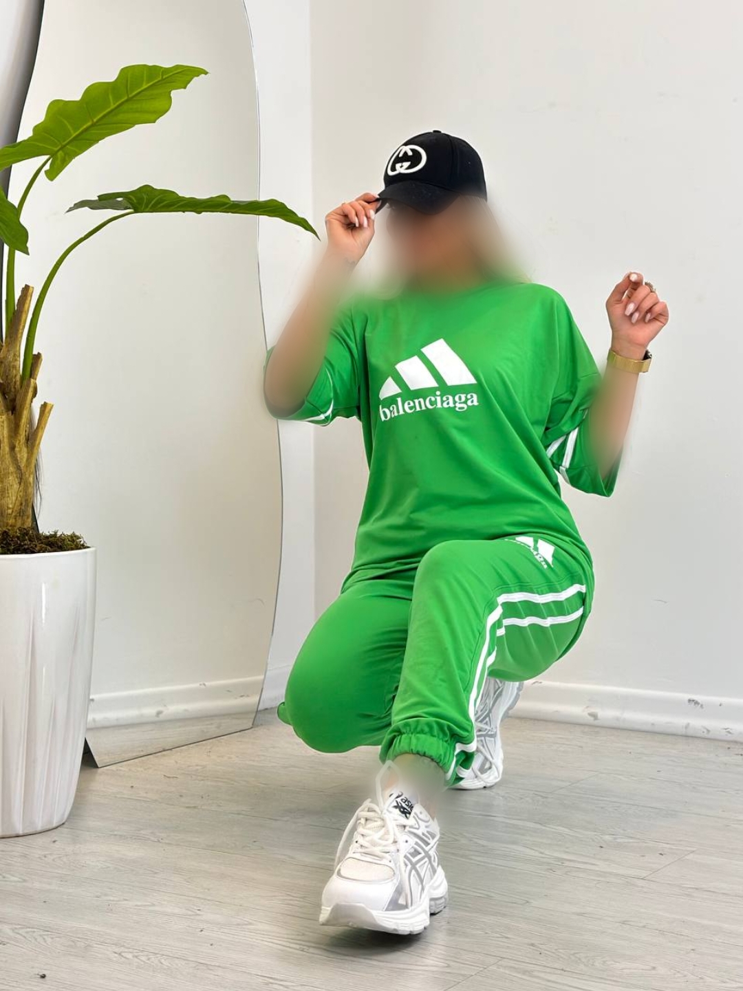 Point Blur_Mar182024_235144