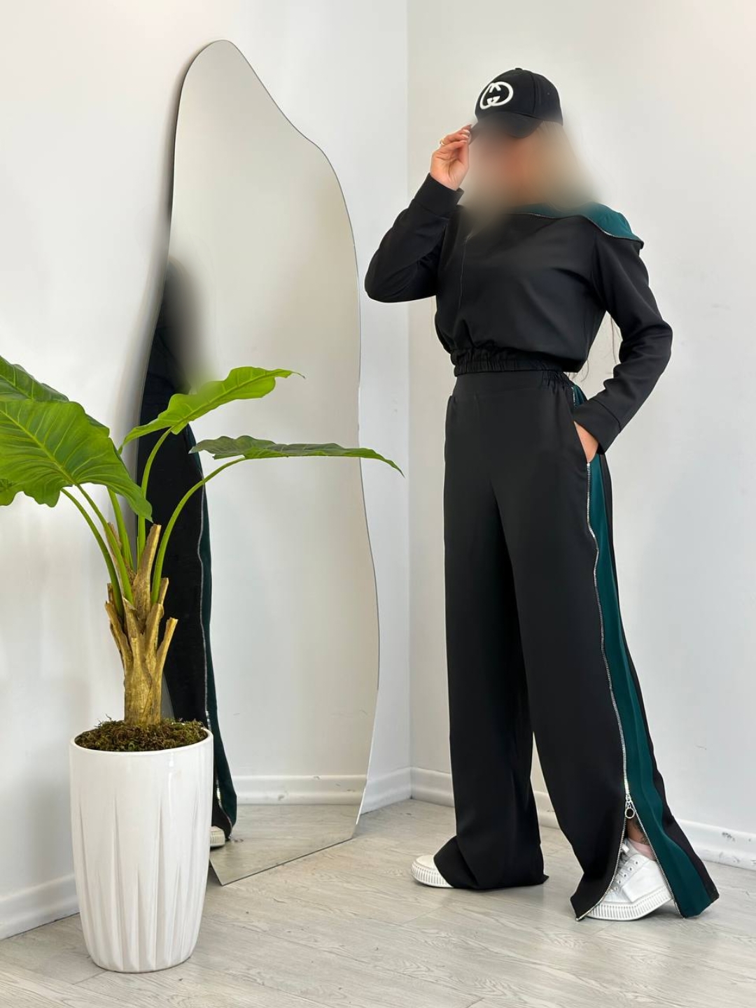 Point Blur_Mar262024_225028