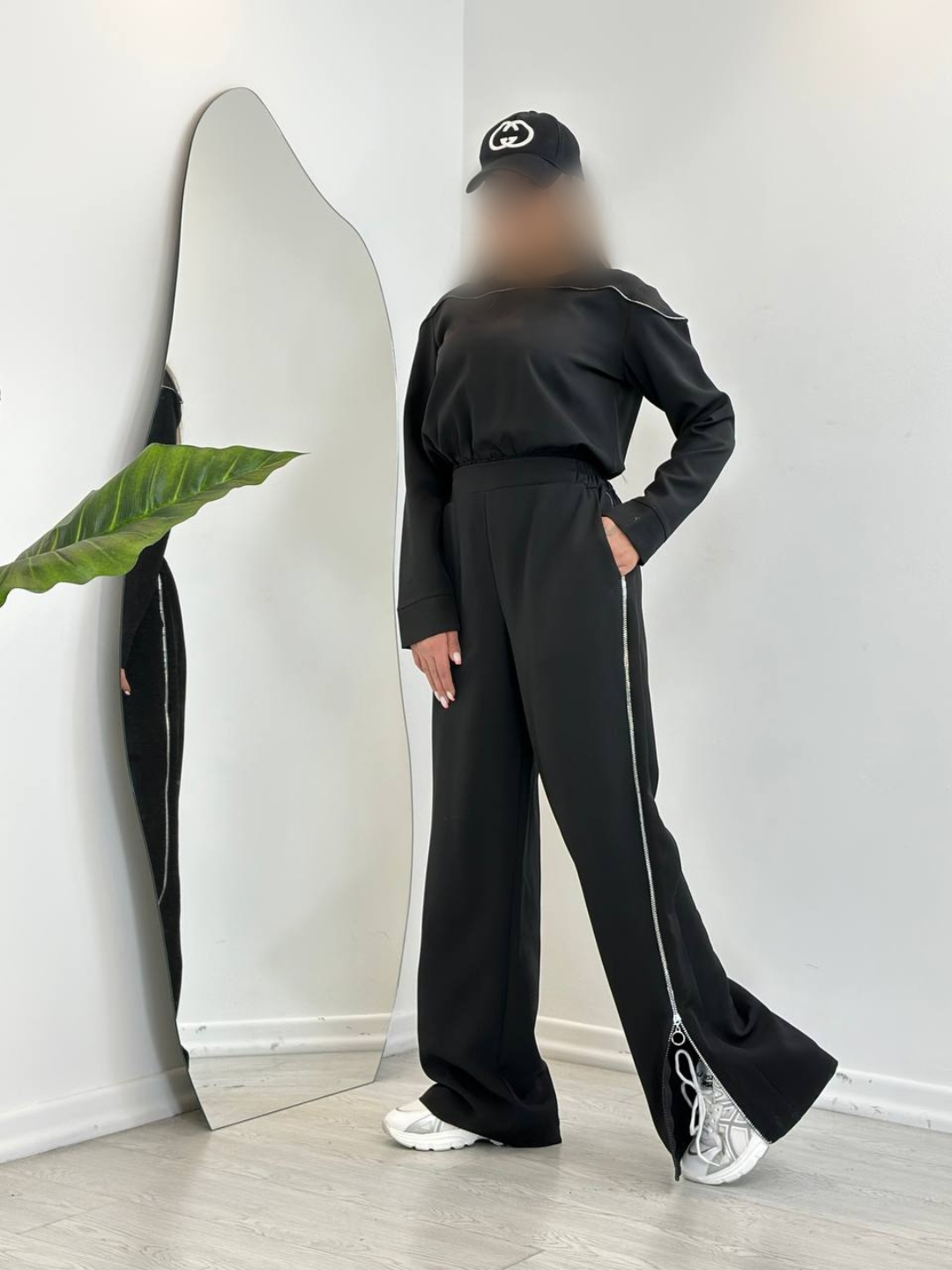 Point Blur_Mar312024_004122