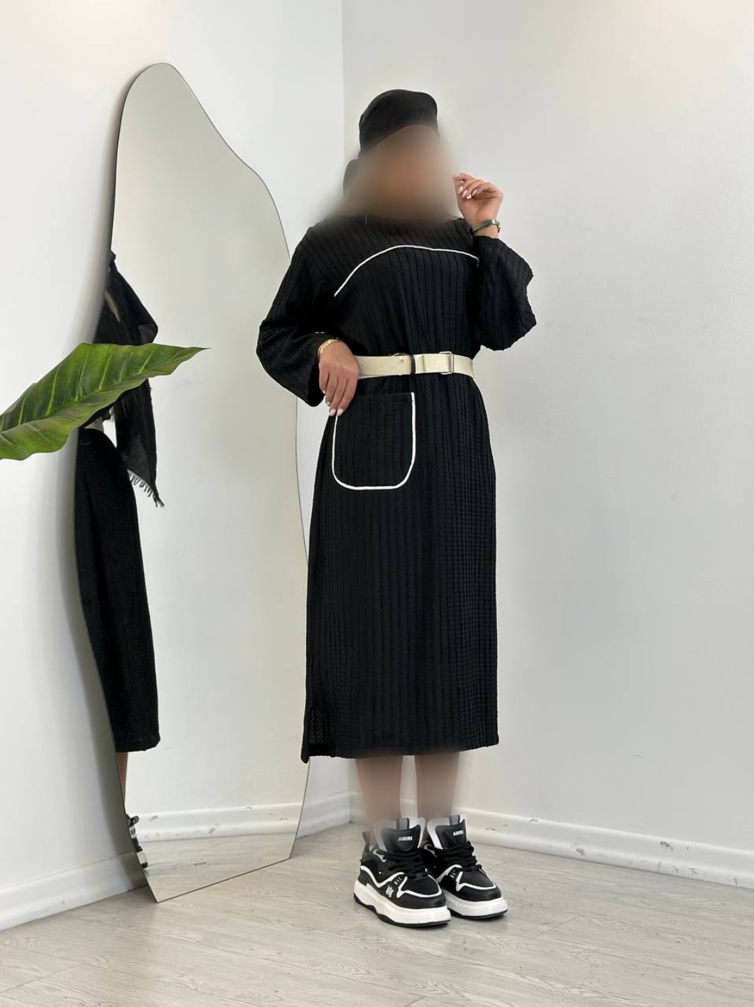 Point Blur_Mar312024_222840