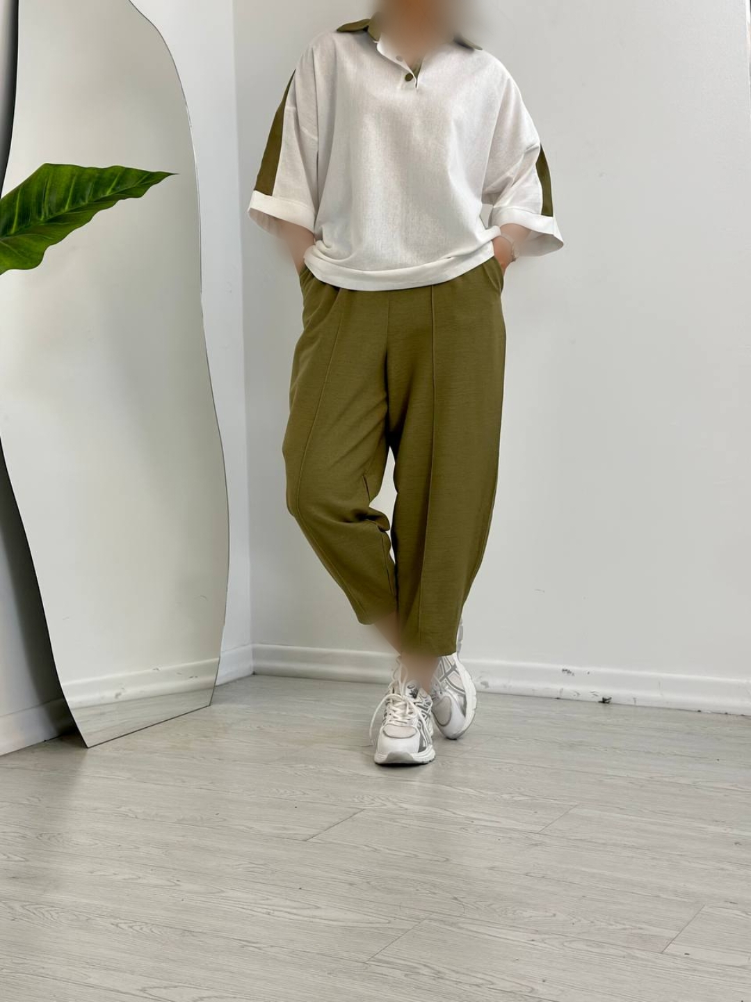 Point Blur_May032024_223918