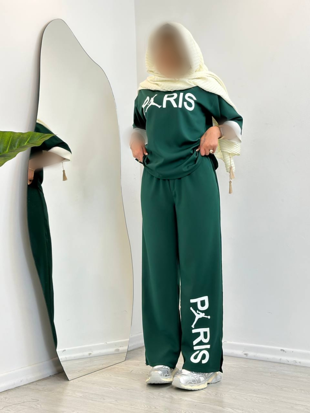 Point Blur_May182024_222207