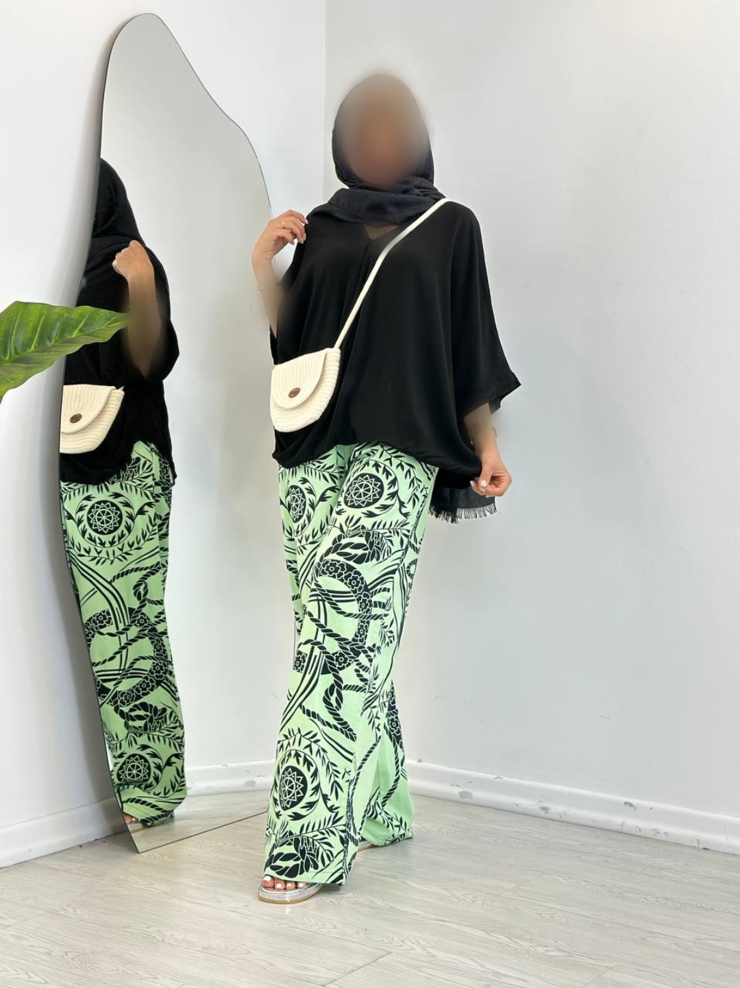 Point Blur_May212024_230226