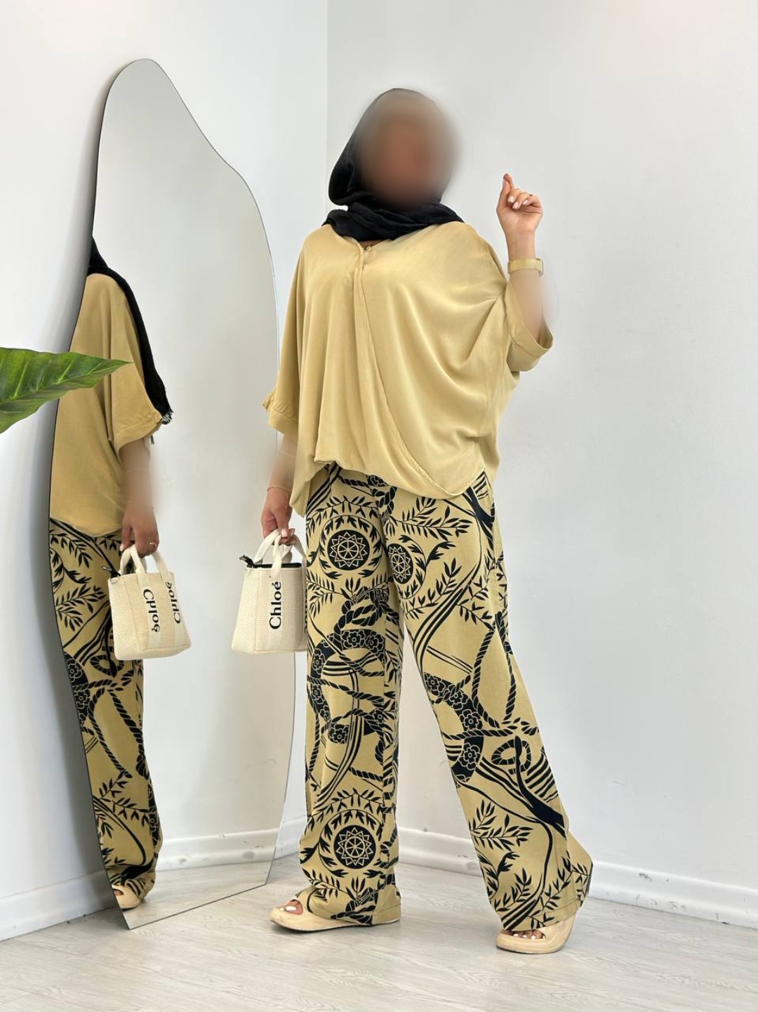 Point Blur_May212024_230248