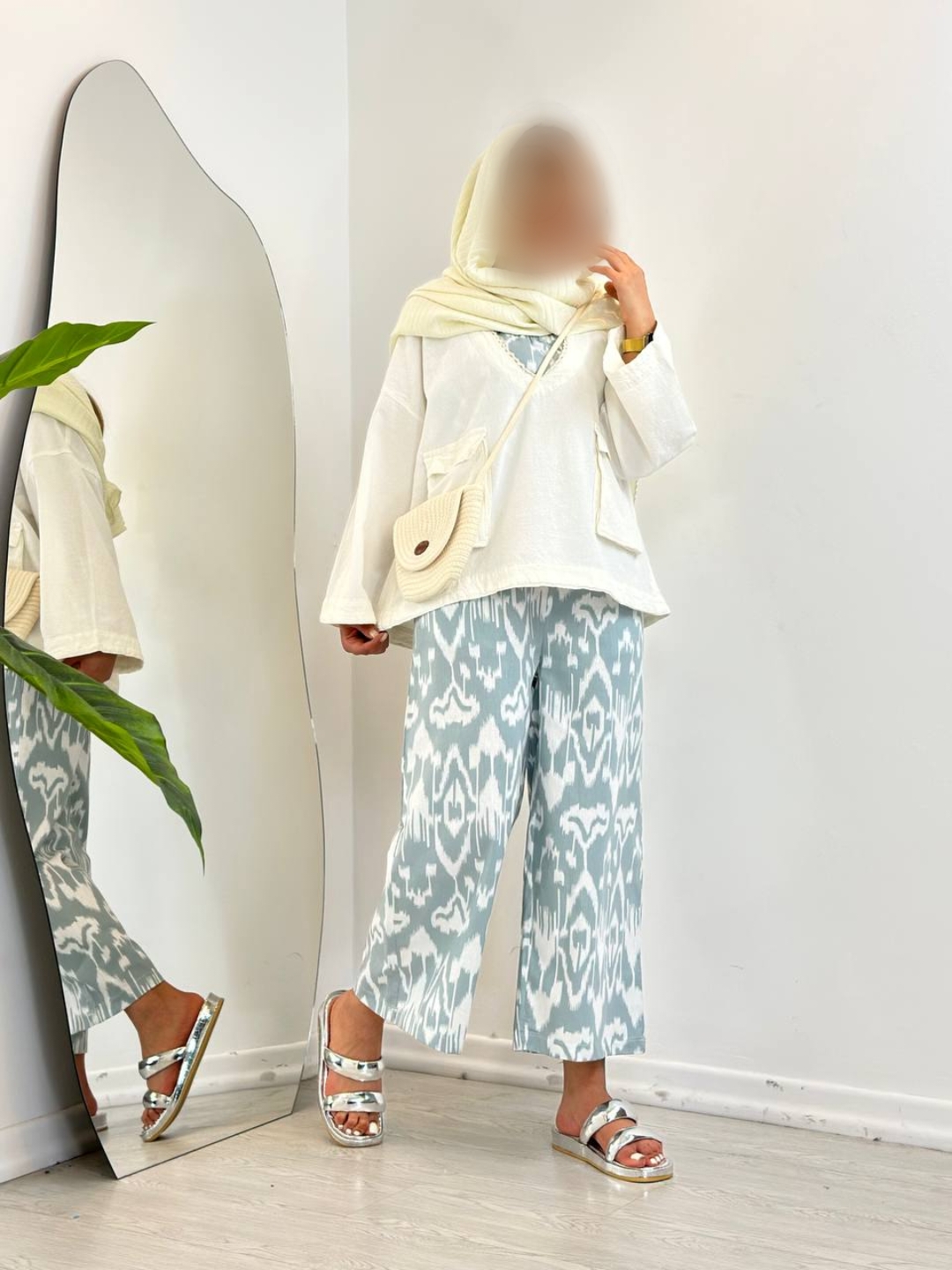 Point Blur_May312024_231054