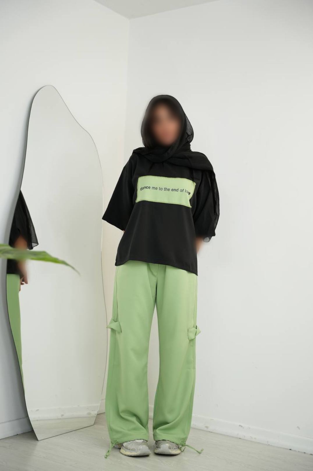 Point Blur_Aug232024_232744